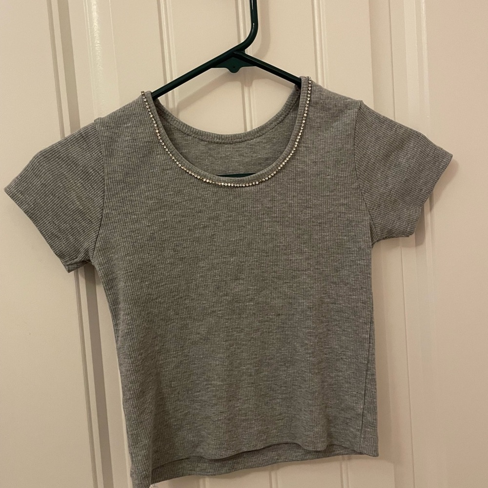 Gray Ribbed Short Sleeve Top with Rhinestone Neckline